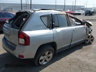2016 Jeep Compass Sport with VIN 1C4NJCBA9GD743057, listed as a IAAI auction lot 42544686 with Not provided miles and . Bid and sale history available at DreamBid. Image 4.