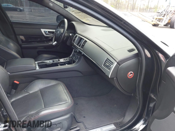 2015 Jaguar XF V6 Portfolio with VIN SAJWJ0FF6F8U75800, listed as a IAAI auction lot 42044449 with 1 mi miles. Bid and sale history available at carsss.com. Image 5.