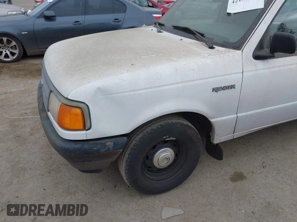1997 Ford Ranger XLT with VIN 1FTCR10A2VUB88585, listed as a IAAI auction lot 42132083 with 233,961 mi miles. Bid and sale history available at carsss.com. Image 6.