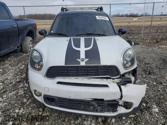 2012 MINI Countryman S with VIN WMWZC3C50CWL85937, listed as a Copart auction lot 46648585 with 141,921 mi miles and Salvage Title. Bid and sale history available at DreamBid. Image 5.