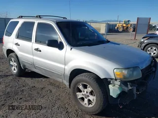 2005 Ford Escape XLT с VIN 1FMCU03Z95KE17782, выставлен на аукционе IAAI как лот 41359630 с пробегом 196 400 миль миль и . История ставок и продаж доступна на DreamBid. Изображение 1.