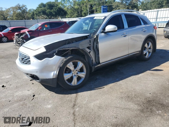 2010 Infiniti FX35 with VIN JN8AS1MU4AM800770, listed as a Copart auction lot 76324424 with 301,279 mi miles and Salvage Title. Bid and sale history available at carsss.com. Image 1.