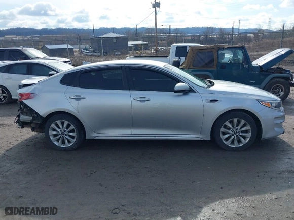 2018 Kia Optima LX with VIN 5XXGT4L39JG264045, listed as a IAAI auction lot 41651631 with 191,673 mi miles. Bid and sale history available at carsss.com. Image 13.