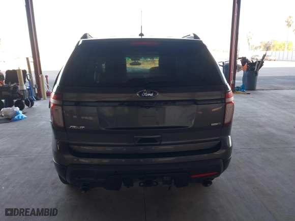 2015 Ford Explorer Sport with VIN 1FM5K8GT4FGA27549, listed as a IAAI auction lot 41353893 with 172,871 mi miles. Bid and sale history available at carsss.com. Image 17.