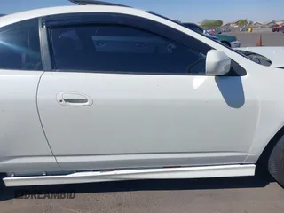 2004 Acura RSX Type S z VIN JH4DC53054S006709, wystawiony jako IAAI lot #41734177 z przebiegiem 201 613 mil mil oraz . Historia ofert i sprzedaży dostępna na DreamBid. Obrazek 14.