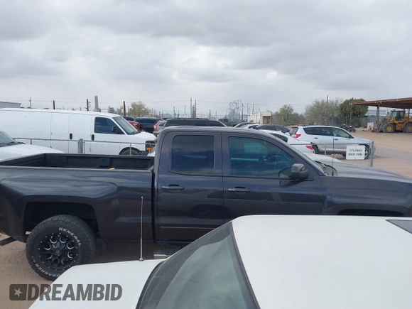 2015 Chevrolet Silverado 1500 LT with VIN 1GCRCREC1FZ308563, listed as a IAAI auction lot 41455858 with 162,196 mi miles. Bid and sale history available at carsss.com. Image 12.