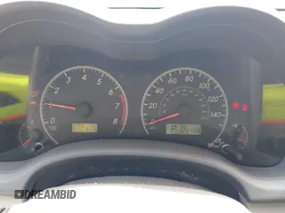2009 Toyota Corolla z VIN JTDBL40E299070028, wystawiony jako IAAI lot #42684280 z przebiegiem 126 456 mil mil oraz . Historia ofert i sprzedaży dostępna na DreamBid. Obrazek 7.