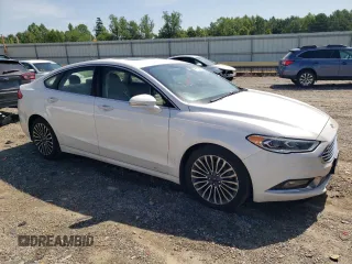 2017 Ford Fusion SE with VIN 3FA6P0HD6HR241480, listed as a Copart auction lot 61533055 with 102,751 mi miles and Clean title. Bid and sale history available at DreamBid. Image 4.