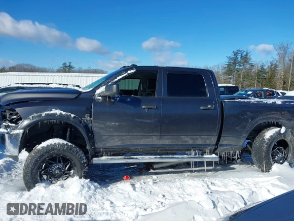2018 Ram 2500 Tradesman z VIN 3C6UR5CL3JG380790, wystawiony jako IAAI lot #41579401 z przebiegiem 72 675 mil mil oraz . Historia ofert i sprzedaży dostępna na DreamBid. Obrazek 15.