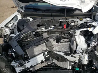 2024 GMC Acadia FWD Elevation z VIN 1GKENKKS6RJ218506, wystawiony jako Copart lot #79027344 z przebiegiem 2260 mil mil oraz Szkody całkowita. Historia ofert i sprzedaży dostępna na DreamBid. Obrazek 14.