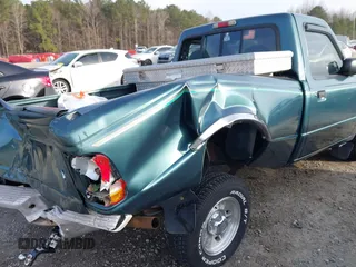 1997 Ford Ranger XLT z VIN 1FTCR10A6VUA47101, wystawiony jako IAAI lot #41743587 z przebiegiem 87 277 mil mil oraz . Historia ofert i sprzedaży dostępna na DreamBid. Obrazek 17.