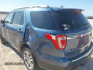 2018 Ford Explorer XLT with VIN 1FM5K8D86JGC41452, listed as a IAAI auction lot 41772061 with 121,192 mi miles and . Bid and sale history available at carsss.com. Image 21.