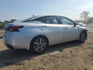 2021 Nissan Versa SV z VIN 3N1CN8EV3ML905913, wystawiony jako Copart lot #55330395 z przebiegiem 28 895 mil mil oraz Szkoda całkowita • Salvage title. Historia ofert i sprzedaży dostępna na DreamBid. Obrazek 3.