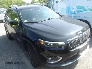 2019 Jeep Cherokee Limited z VIN 1C4PJMDX8KD450811, wystawiony jako IAAI lot #42325611 z przebiegiem 24 422 mil mil oraz . Historia ofert i sprzedaży dostępna na DreamBid. Obrazek 1.