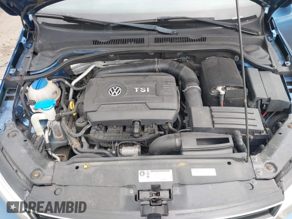 2015 Volkswagen Jetta SE with VIN 3VWD17AJ8FM287279, listed as a IAAI auction lot 42281931 with 140,651 mi miles and . Bid and sale history available at DreamBid. Image 10.