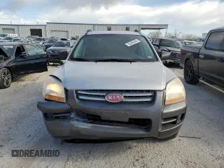 2005 Kia Sportage LX with VIN KNDJF723457132535, listed as a Copart auction lot 52460445 with 180,110 mi miles and Salvage Title. Bid and sale history available at carsss.com. Image 5.
