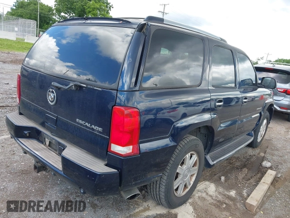 2004 Cadillac Escalade z VIN 1GYEK63N84R211615, wystawiony jako IAAI lot #42394289 z przebiegiem 298 520 mil mil oraz . Historia ofert i sprzedaży dostępna na DreamBid. Obrazek 4.