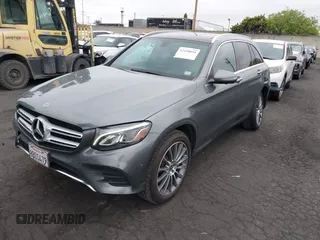 2018 Mercedes-Benz GLC 300 z VIN WDC0G4JB5JV045226, wystawiony jako IAAI lot #42420616 z przebiegiem 75 577 mil mil oraz . Historia ofert i sprzedaży dostępna na DreamBid. Obrazek 2.