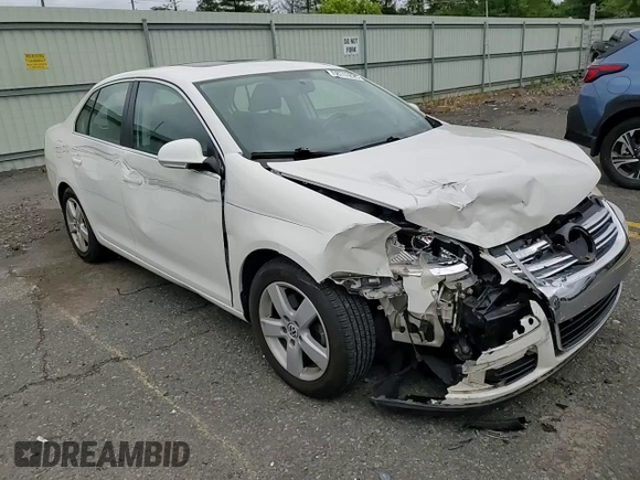 2009 Volkswagen Jetta SE z VIN 3VWRM71K39M057367, wystawiony jako Copart lot #58745235 z przebiegiem 130 647 mil mil oraz Szkoda całkowita • Salvage title. Historia ofert i sprzedaży dostępna na DreamBid. Obrazek 14.