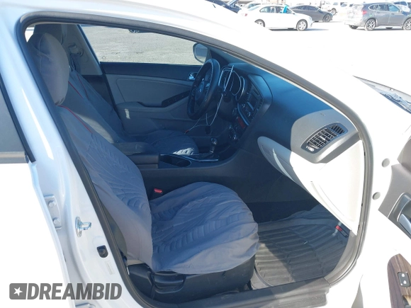2015 Kia Optima EX with VIN 5XXGN4A7XFG492143, listed as a IAAI auction lot 41383518 with 135,353 mi miles. Bid and sale history available at carsss.com. Image 5.