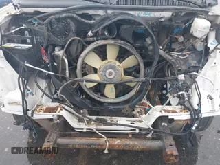 2019 Chevrolet Express Cargo with VIN 1GCWGBFP9K1193039, listed as a IAAI auction lot 42482812 with 152,787 mi miles and . Bid and sale history available at DreamBid. Image 10.