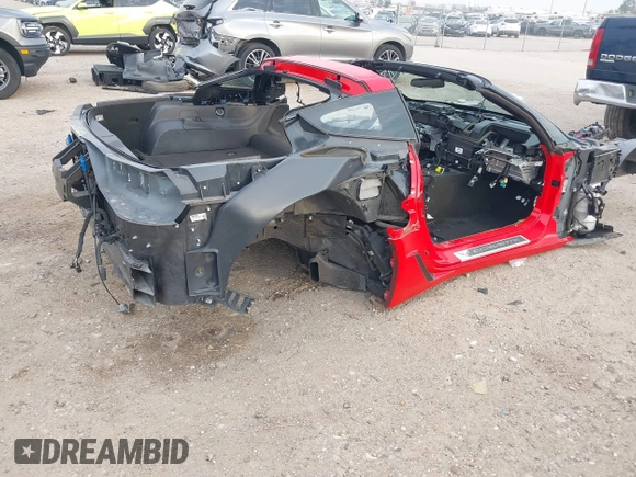 2015 Chevrolet Corvette Z06 2LZ with VIN 1G1YR2D69F5600121, listed as a IAAI auction lot 41680591 with 1 mi miles. Bid and sale history available at carsss.com. Image 4.