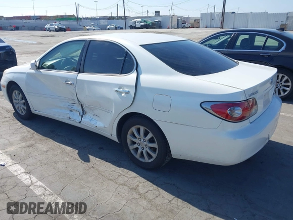 2004 Lexus ES 350 z VIN JTHBA30G145015196, wystawiony jako IAAI lot #42555752 z przebiegiem 202 541 mil mil oraz . Historia ofert i sprzedaży dostępna na DreamBid. Obrazek 3.