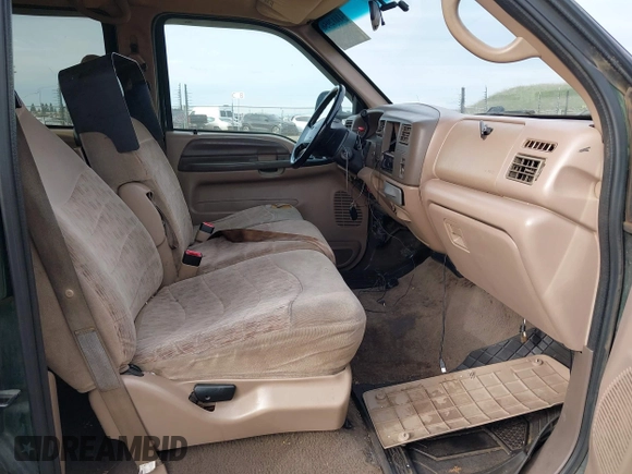 1999 Ford F-350 XL with VIN 1FTSW30S6XEF02678, listed as a IAAI auction lot 41612956 with 291,679 mi miles and . Bid and sale history available at DreamBid. Image 5.