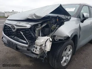 2023 Toyota Highlander L with VIN 5TDKDRBH1PS015442, listed as a IAAI auction lot 41809233 with 48,062 mi miles. Bid and sale history available at carsss.com. Image 6.