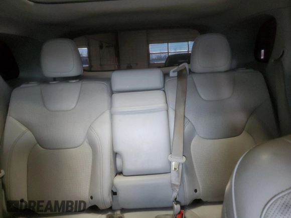 2019 Jeep Cherokee Limited with VIN 1C4PJMDX7KD283891, listed as a Copart auction lot 51229175 with 38,801 mi miles and Salvage Title. Bid and sale history available at DreamBid. Image 10.
