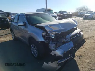 2019 Mitsubishi Outlander Sport ES z VIN JA4AH3AU1KU601150, wystawiony jako Copart lot #80755994 z przebiegiem Nie podano mil oraz Szkoda całkowita • Salvage title. Historia ofert i sprzedaży dostępna na DreamBid. Obrazek 4.