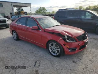 2014 Mercedes-Benz C 250 Sport с VIN WDDGF4HB3EG157536, выставлен на аукционе Copart как лот 52891585 с пробегом 58 375 миль миль и Списание • Salvage title. История ставок и продаж доступна на DreamBid. Изображение 4.