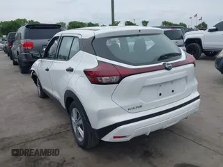 2022 Nissan Kicks S with VIN 3N1CP5BV7NL524872, listed as a IAAI auction lot 41886300 with 24,111 mi miles. Bid and sale history available at carsss.com. Image 3.