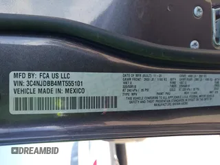 2021 Jeep Compass Latitude z VIN 3C4NJDBB4MT555101, wystawiony jako IAAI lot #42086222 z przebiegiem 45 785 mil mil oraz . Historia ofert i sprzedaży dostępna na DreamBid. Obrazek 9.
