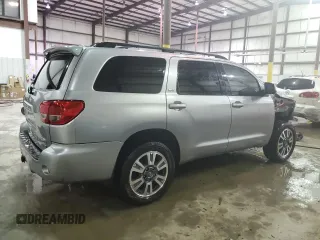 2010 Toyota Sequoia SR5 with VIN 5TDBW5G17AS026662, listed as a Copart auction lot 43907765 with 253,547 mi miles and Salvage Title. Bid and sale history available at carsss.com. Image 3.