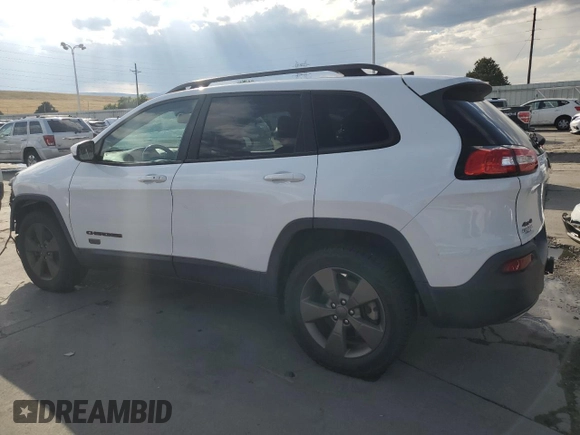 2017 Jeep Cherokee 75th Anniversary Edition с VIN 1C4PJMCS8HW504076, выставлен на аукционе Copart как лот 69898784 с пробегом 68 157 миль миль и Списание • Salvage title. История ставок и продаж доступна на DreamBid. Изображение 2.