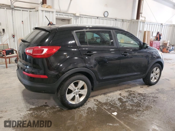 2012 Kia Sportage LX z VIN KNDPB3A24C7179584, wystawiony jako Copart lot #60938465 z przebiegiem 161 362 mil mil oraz Czysty tytuł • Clean title. Historia ofert i sprzedaży dostępna na DreamBid. Obrazek 3.