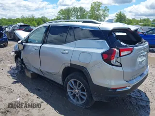 2022 GMC Terrain SLT with VIN 3GKALVEV7NL124066, listed as a IAAI auction lot 42341802 with 45,514 mi miles and . Bid and sale history available at DreamBid. Image 3.