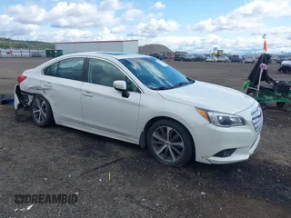 2015 Subaru Legacy 2.5i Limited with VIN 4S3BNAL61F3005604, listed as a IAAI auction lot 42086123 with 52,488 mi miles. Bid and sale history available at carsss.com. Image 1.
