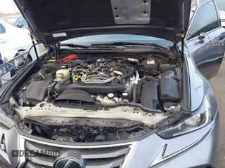 2020 Lexus IS 300 z VIN JTHDA1D24L5107168, wystawiony jako IAAI lot #41101439 z przebiegiem 76 240 mil mil oraz . Historia ofert i sprzedaży dostępna na DreamBid. Obrazek 10.