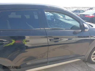 2017 Hyundai Tucson Value with VIN KM8J33A28HU302472, listed as a IAAI auction lot 41717598 with 126,438 mi miles. Bid and sale history available at carsss.com. Image 13.