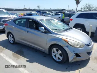 2012 Hyundai Elantra GLS с VIN KMHDH4AE0CU421897, выставлен на аукционе IAAI как лот 41958513 с пробегом 117 809 миль миль и . История ставок и продаж доступна на DreamBid. Изображение 1.