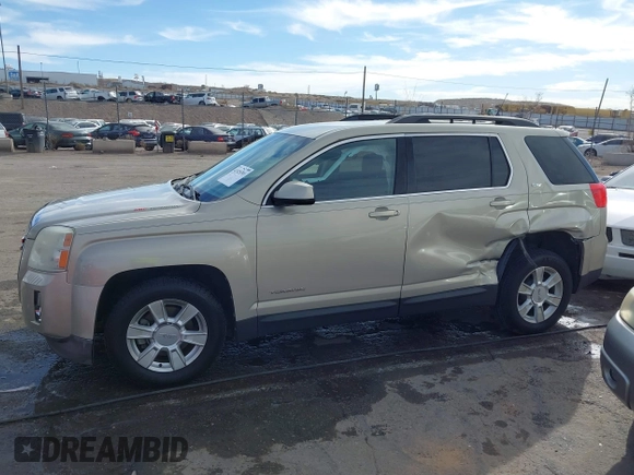 2010 GMC Terrain SLE-2 with VIN 2CTALDEW2A6361176, listed as a IAAI auction lot 41525393 with 111,821 mi miles. Bid and sale history available at carsss.com. Image 14.