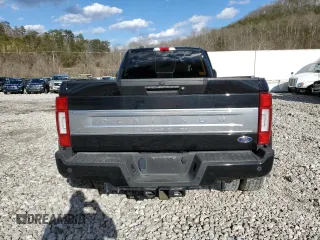 2022 Ford Super Duty F-450 DRW XL with VIN 1FT8W4DT7NEE27814, listed as a Copart auction lot 46061085 with 26,263 mi miles and Salvage Title. Bid and sale history available at carsss.com. Image 6.