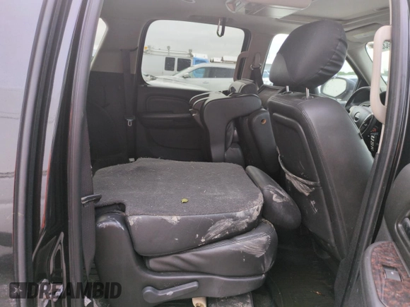 2012 GMC Yukon XL Denali with VIN 1GKS2MEF2CR189505, listed as a Copart auction lot 74488354 with Not Provided miles and Salvage Title. Bid and sale history available at carsss.com. Image 11.