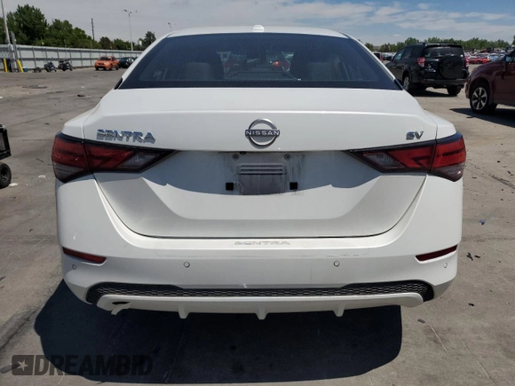 2024 Nissan Sentra SV z VIN 3N1AB8CV3RY224745, wystawiony jako Copart lot #57829955 z przebiegiem 25 449 mil mil oraz Szkoda całkowita • Salvage title. Historia ofert i sprzedaży dostępna na DreamBid. Obrazek 6.