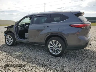 2023 Toyota Highlander L z VIN 5TDKDRAH3PS018604, wystawiony jako Copart lot #54381385 z przebiegiem 27 549 mil mil oraz Szkoda całkowita • Salvage title. Historia ofert i sprzedaży dostępna na DreamBid. Obrazek 2.