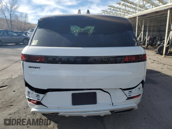 2024 Land Rover Range Rover Sport Dynamic SE with VIN SAL1L9FU4RA185843, listed as a Copart auction lot 82777484 with 4,880 mi miles and Salvage Title. Bid and sale history available at DreamBid. Image 6.
