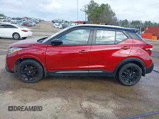 2019 Nissan Kicks SR with VIN 3N1CP5CUXKL500664, listed as a IAAI auction lot 41517100 with 244,247 mi miles. Bid and sale history available at carsss.com. Image 15.
