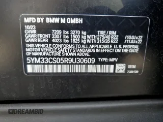 2024 BMW XM Label Red z VIN 5YM33CS05R9U30609, wystawiony jako Copart lot #54162814 z przebiegiem Nie podano mil oraz Szkody całkowita. Historia ofert i sprzedaży dostępna na DreamBid. Obrazek 13.